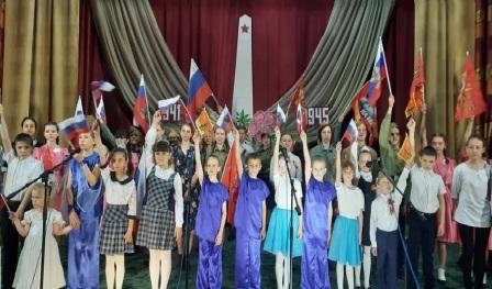 Флагу - Слава!