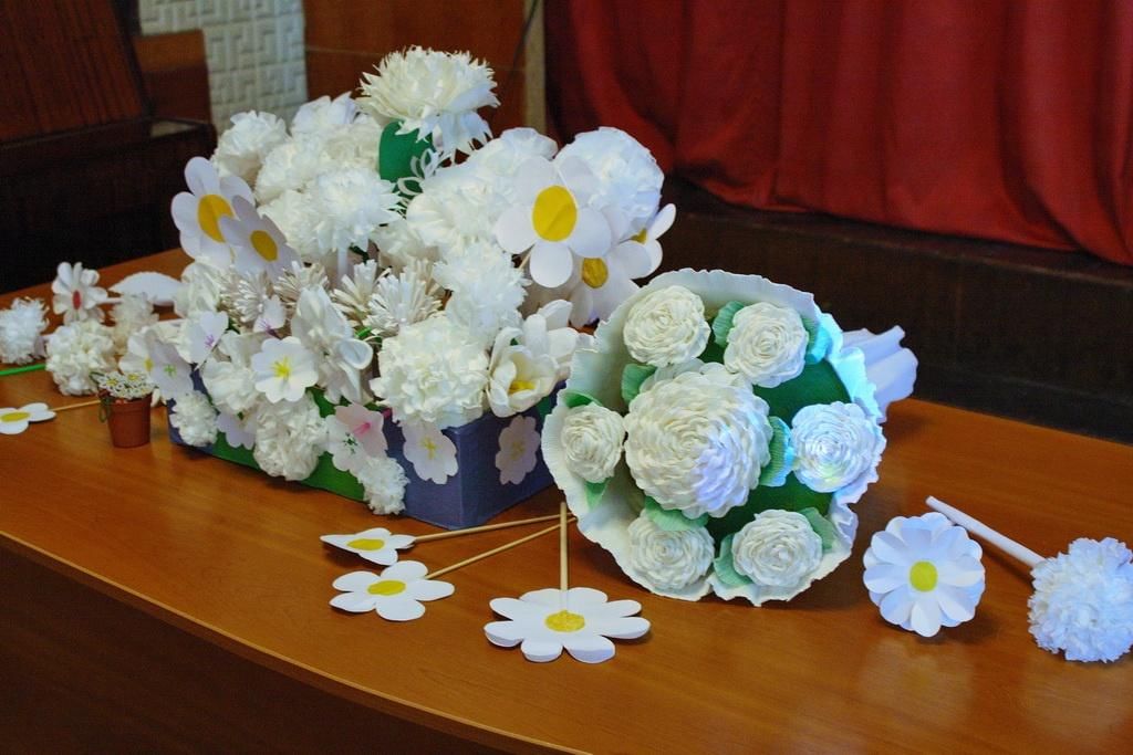 Благотворительная ярмарка «Белый цветок»