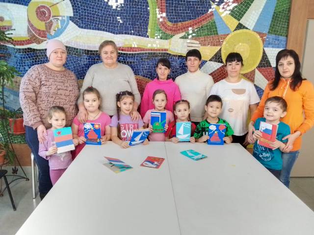 Час семейного творчества 