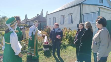 «Музыкальное поздравление учителям»