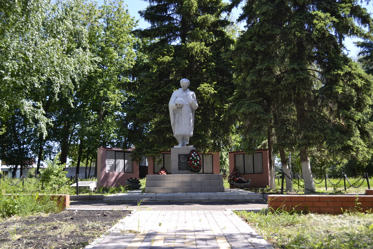 ВОИНСКОЕ ЗАХОРОНЕНИЕ №389