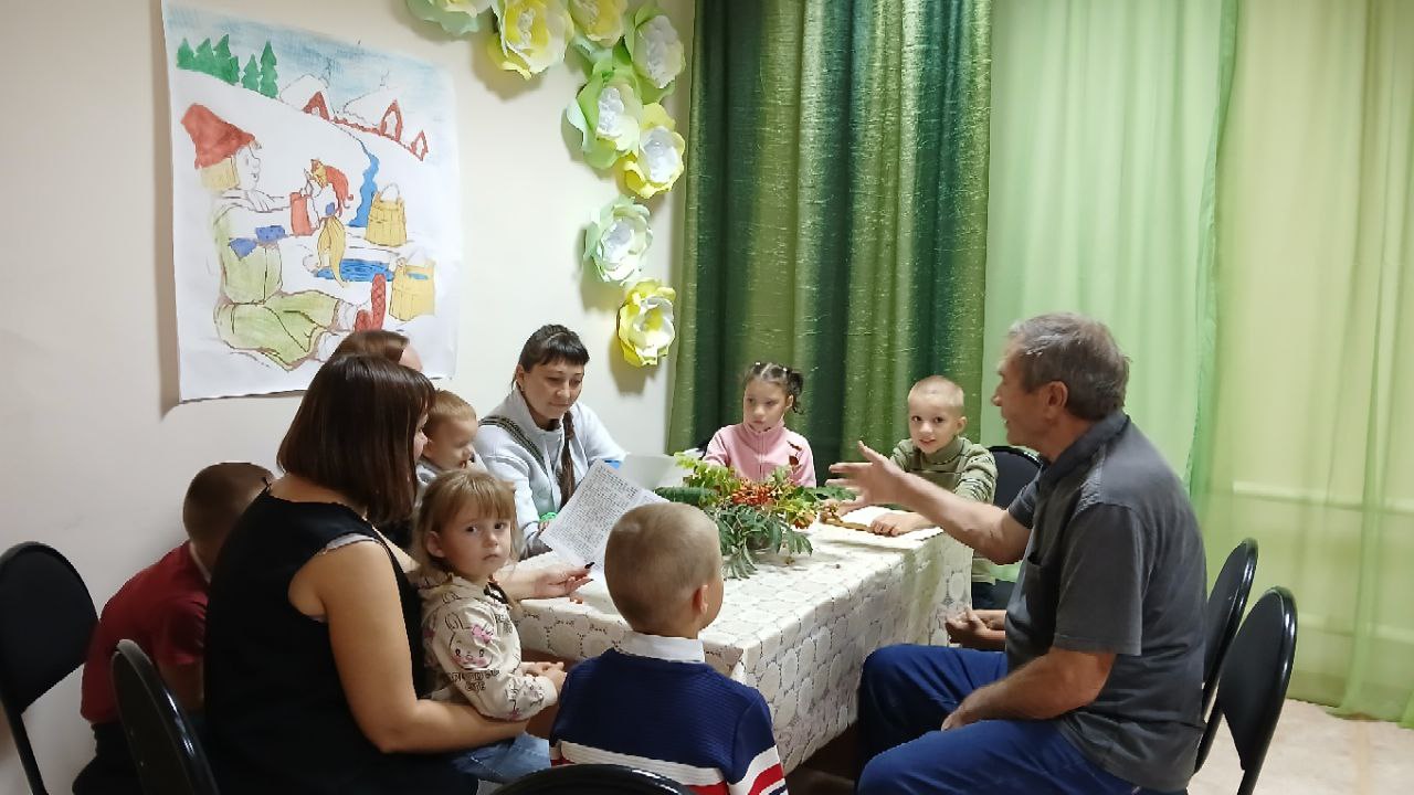  «Где щи, тут и всю семью ищи».