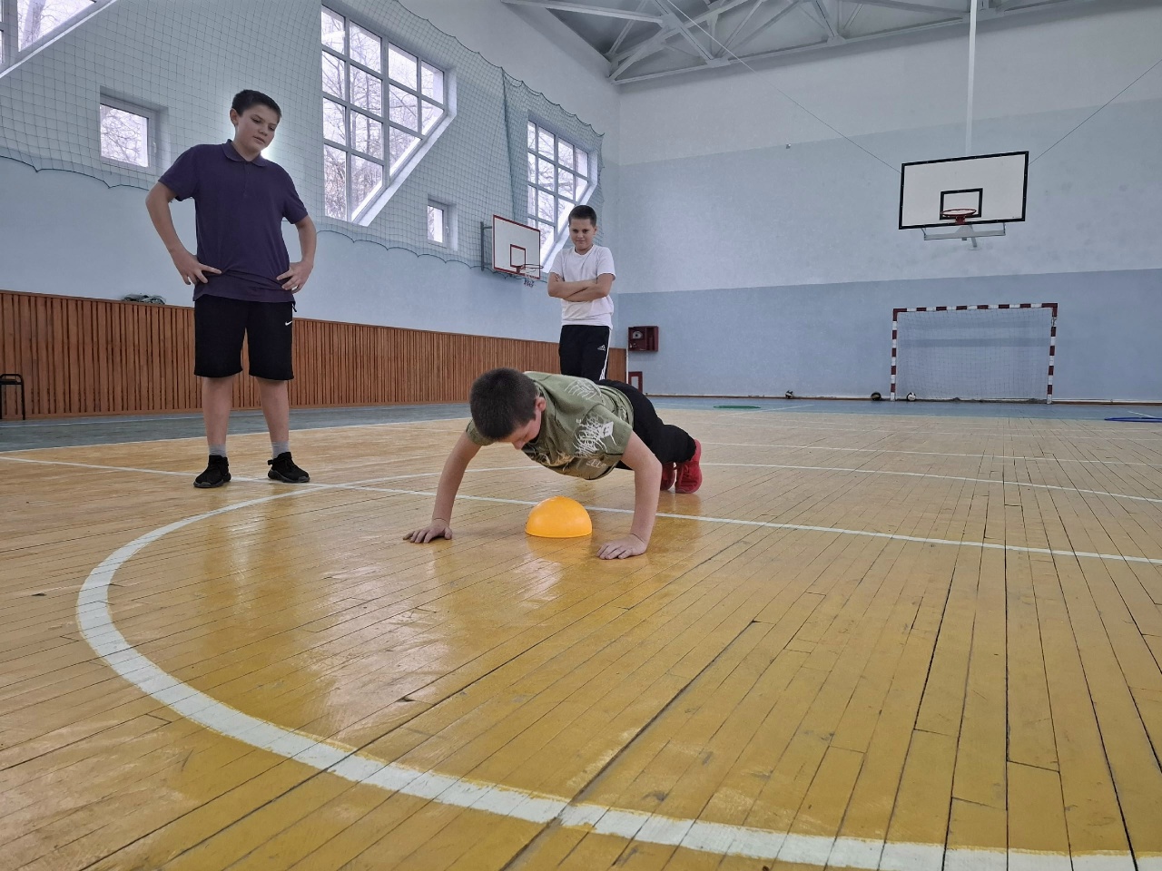Спортивное состязание ко Дню призывника «Молодое поколение выбирает здоровье»