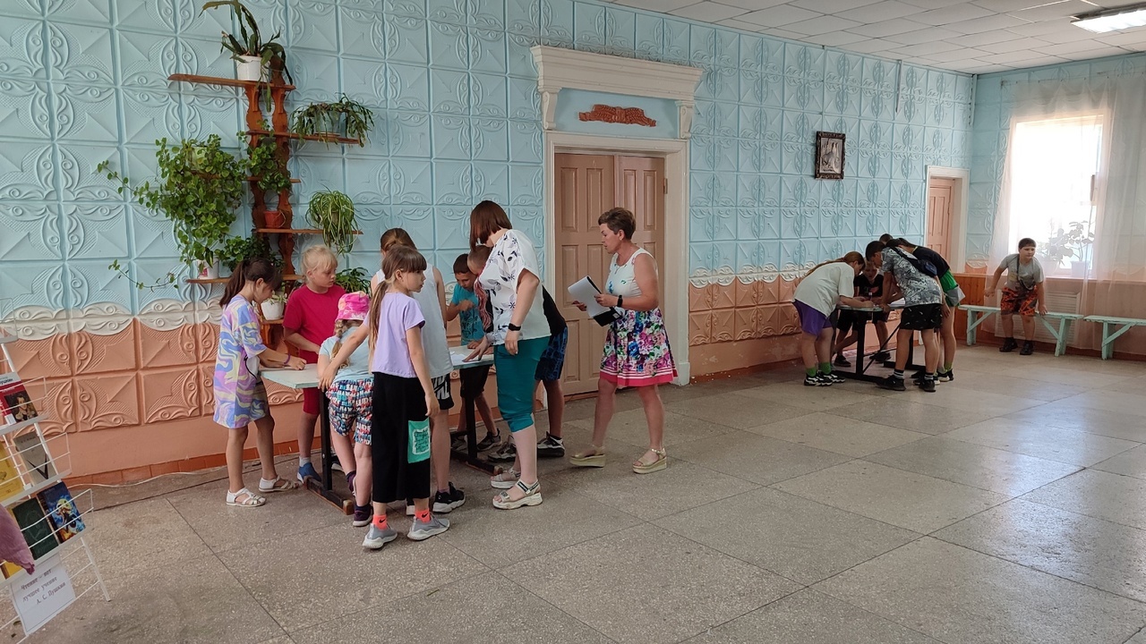 «Ветер по морю гуляет» 