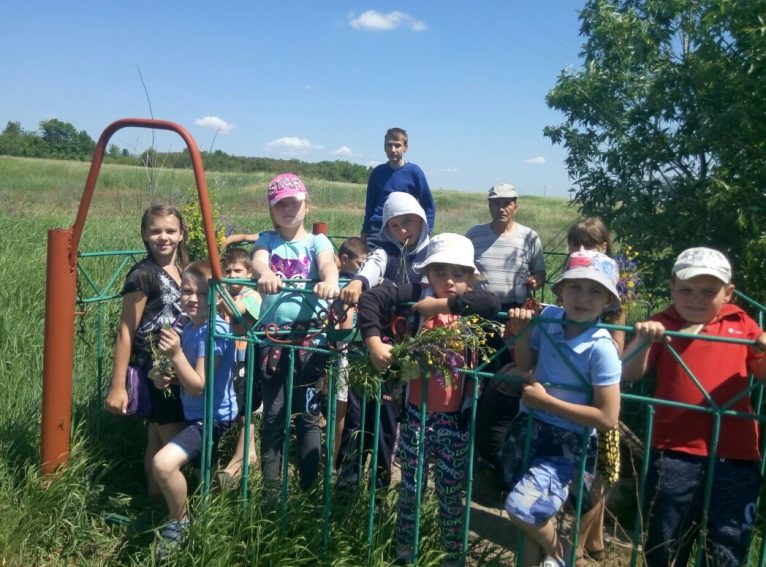 Познавательная экскурсия «Мир родной природы»