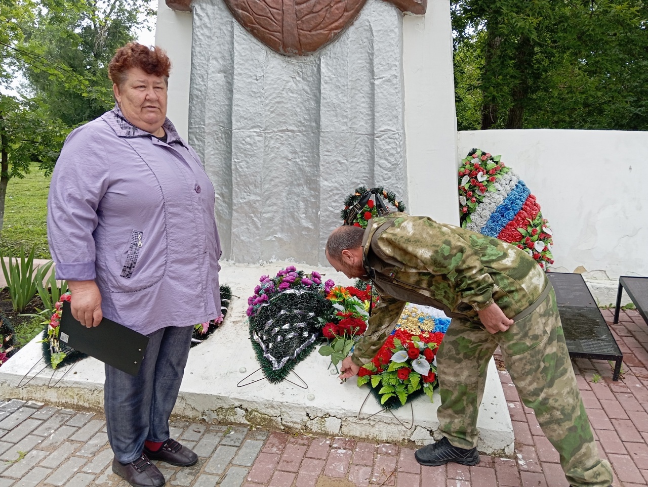«Их имена в наших сердцах»