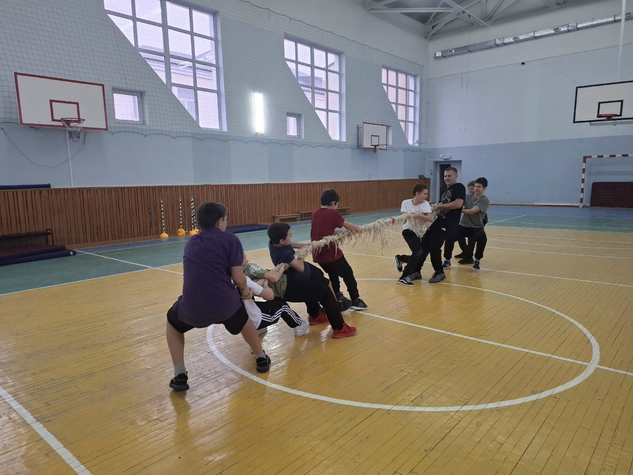 Спортивное состязание ко Дню призывника «Молодое поколение выбирает здоровье»
