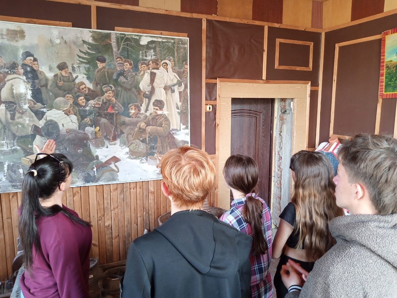 Краеведческий урок-вернисаж «Таланты родного края»