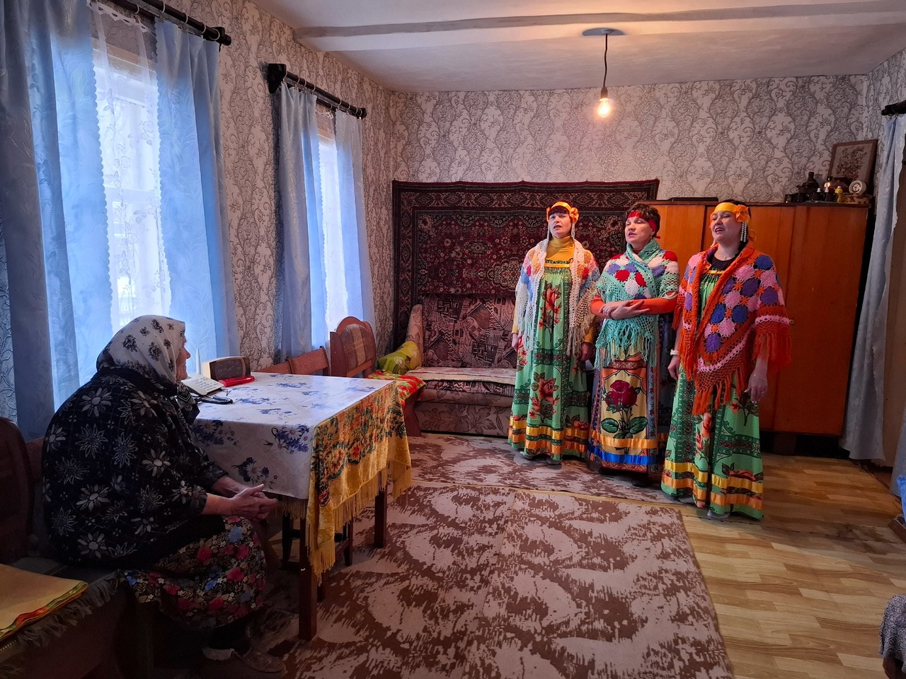 Мини-концерт на дому  «В эти зимние дни пусть сбудутся мечты»