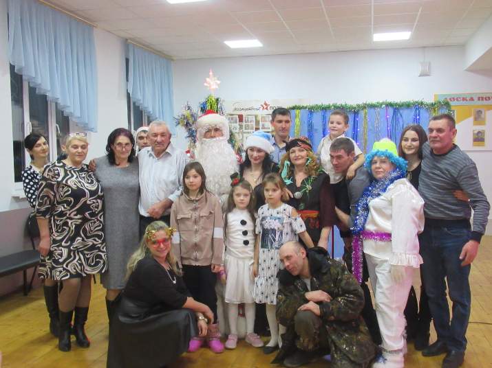 «Танцы в новогоднюю ночь».  