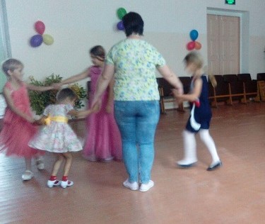 << ОСЕННИЙ БАЛ >>
