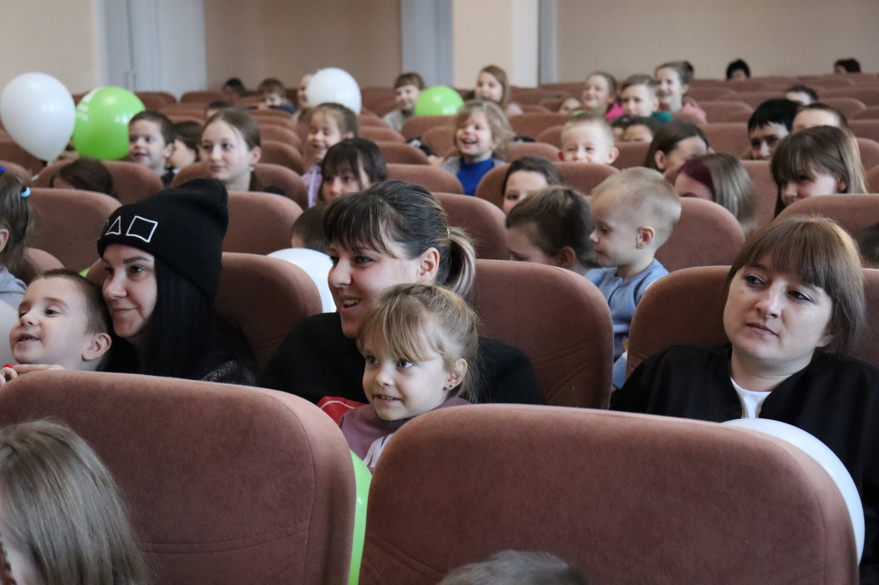 Представление народного театра кукол «Бобренок»