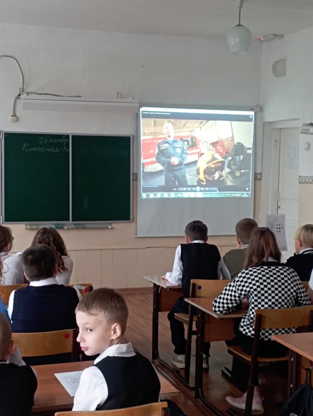 Видео-лекторий «Вместе весело шагать»