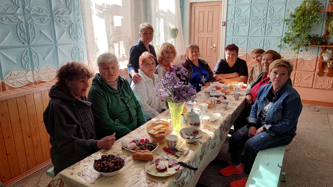«Вам мудрость подарили годы»