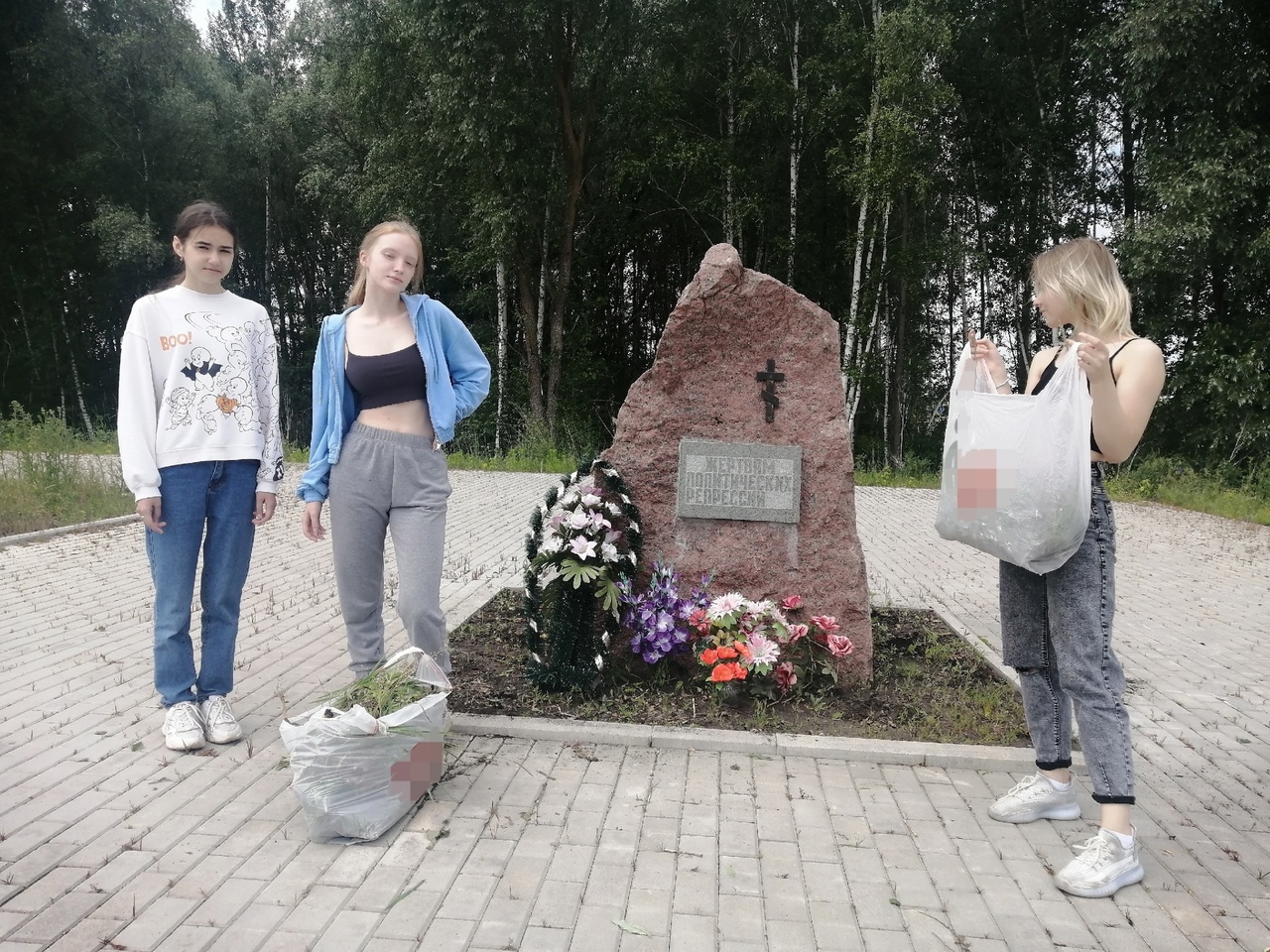 Экскурсия к памятнику