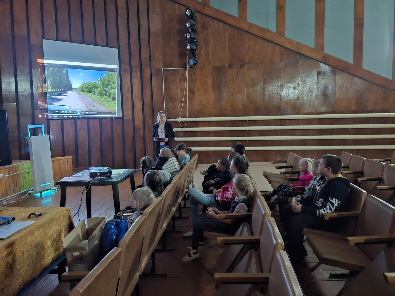 Просмотр видеороликов «Каким он бы, Бобровский уезд»