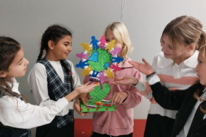 Работа клуба «Творческая мастерская» 