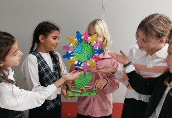 «Творческая мастерская».