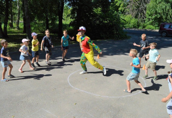 «День добрых сюрпризов»