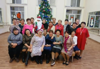 Новогодний праздник 