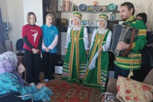 «Люди пожилые–в душе молодые»