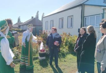 «Музыкальное поздравление учителям»