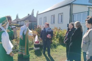 «Музыкальное поздравление учителям»