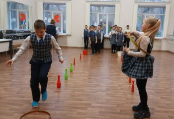 Конкурсно - спортивная программа 