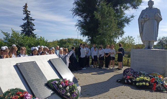 «Под салютом великой Победы». «Под салютом великой Победы».