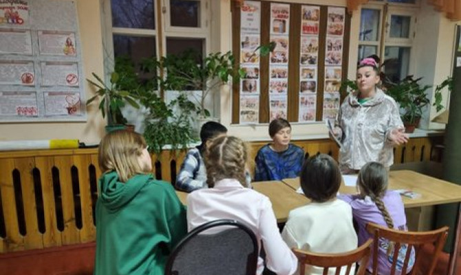 Познавательный час «Опасные ситуации-контакты с незнакомыми людьми на улице»