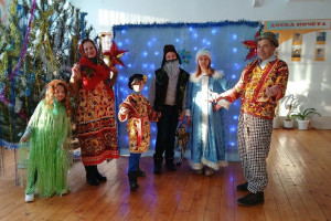 «Знай и почитай свои традиции, но уважай чужие».