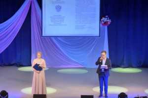 Концертная программа, посвященная Международному женскому Дню «Женщина. Весна. Любовь!»