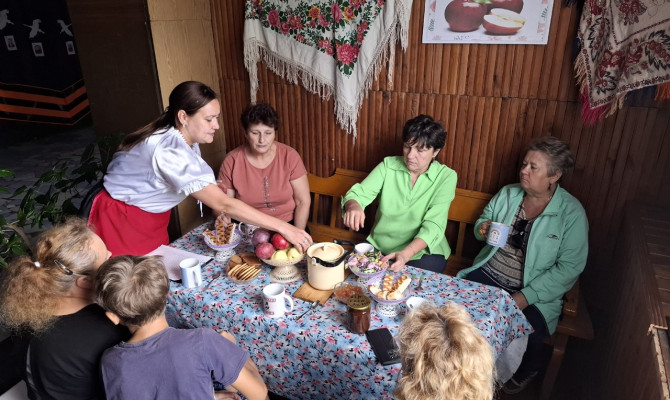 Посиделки «Любовью пусть наполняются сердца»