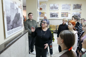 Выставка «Солдаты наши меньшие»