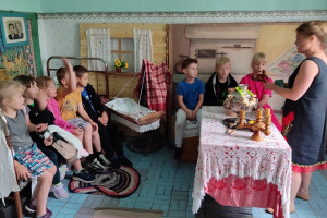 «Русская изба приглашает вас»