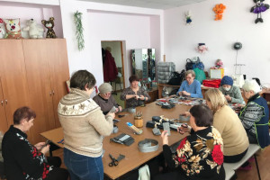 #СвоихНеБросаем