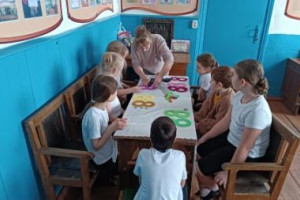 «Поделка к 8 марта»