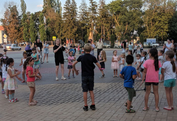  Игровая программа для детей и подростков 