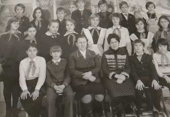 <<Пионер всему пример>>