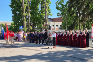 Митинг и возложение цветов к памятнику погибших воинов, посвященный Дню Победы