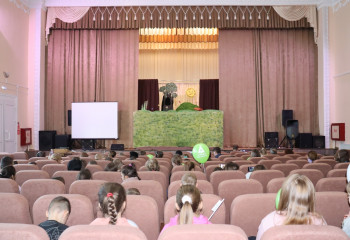 Представление народного театра кукол «Бобренок»