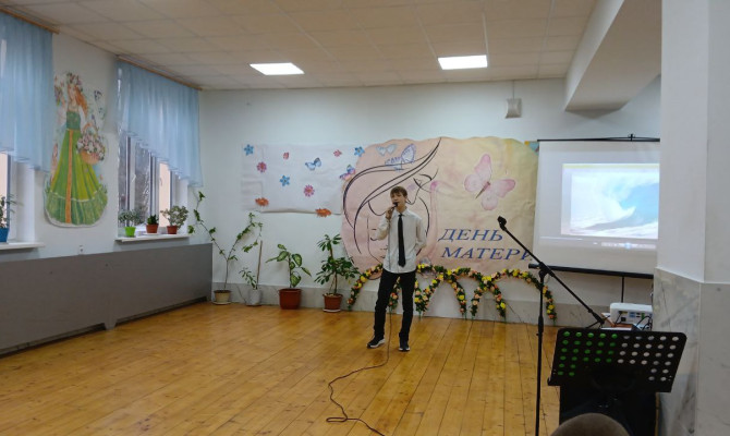 «Поговори со мною мама…»