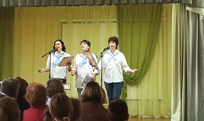 Литературно – музыкальный калейдоскоп «Весёлые истории из жизни педагога» Литературно – музыкальный калейдоскоп «Весёлые истории из жизни педагога»